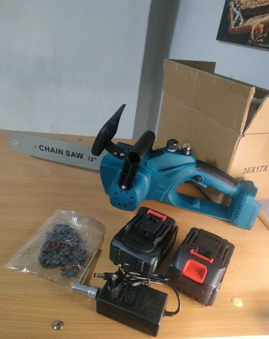 аккамуляторна пилка для дров