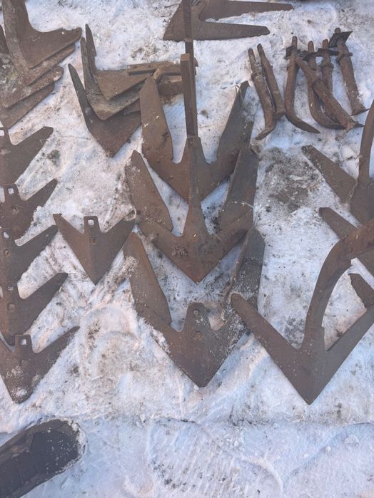 Лапи на культиватор  лезо, стрельчатая лапа радіусна