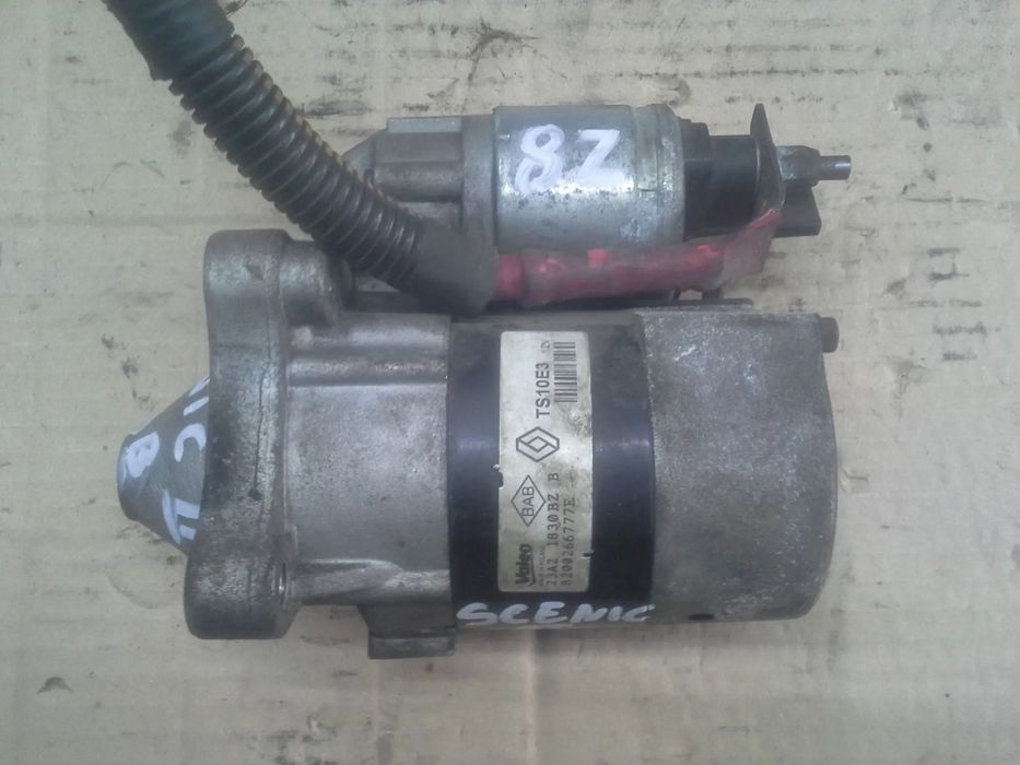 Renault Scenic II 1.6 rozrusznik Valeo TS10E3  8200266777E