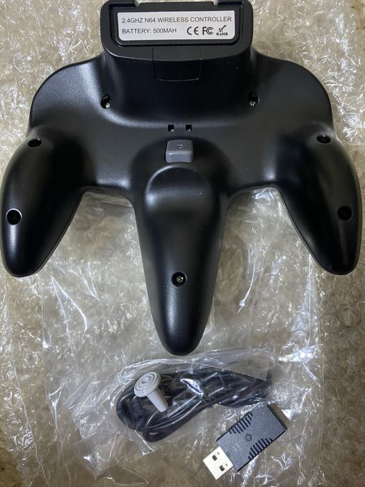 Геймпад  , контролер для консолі Nintendo 64