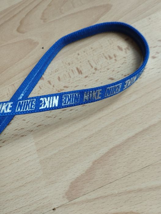 Opaska Nike na głowę,nowa z Anglii.
