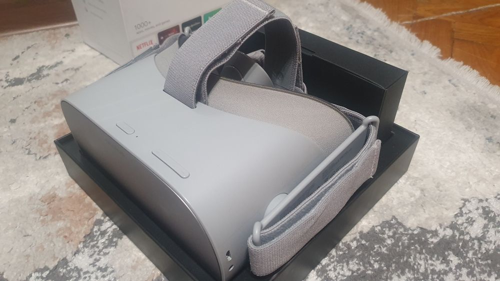 Oculus go в хорошому стані