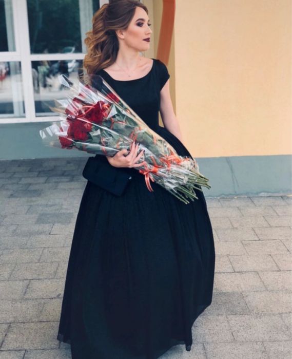 Sukienka na studniówkę