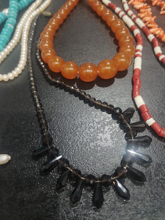 Бусы из натуральных камней в серебре