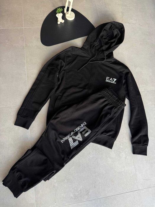 Спортивний костюм Armani армані  Black EA7