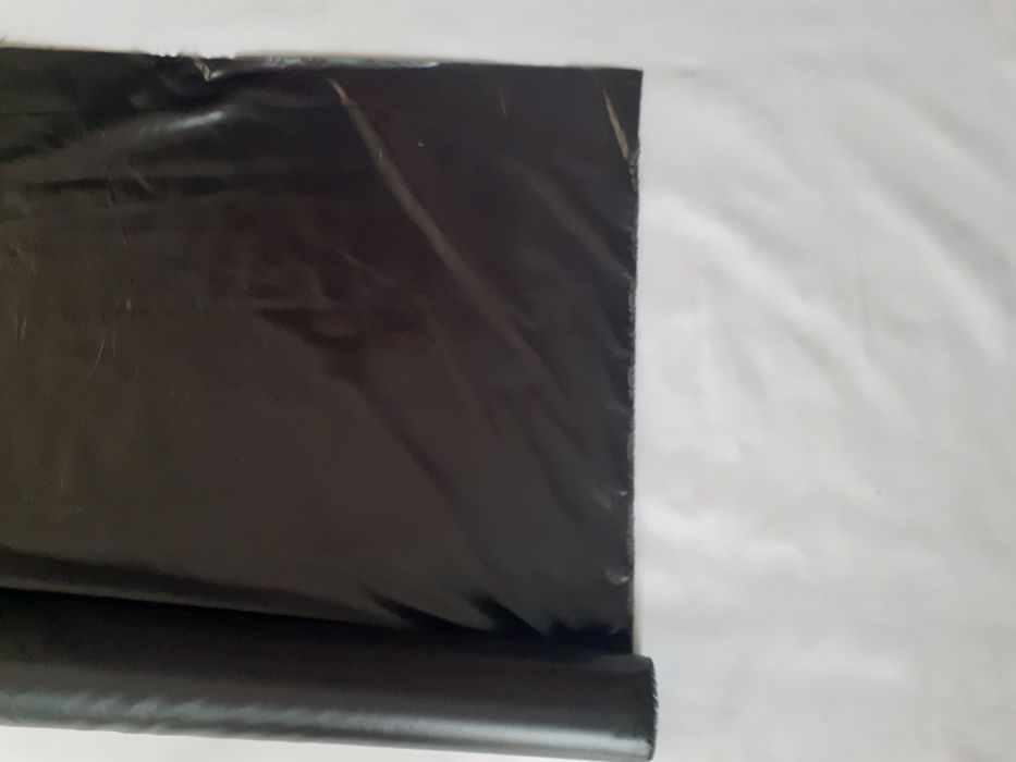 Sprzedam tkaninę widoczną na zdjęciach.