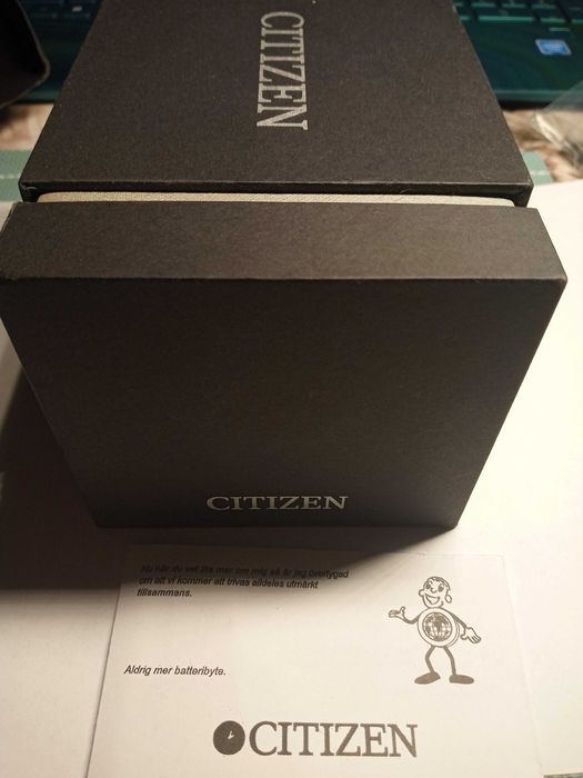 Citizen AT8130-56E H800 Eco-Drive Radio Controlled Titanium + pudełko