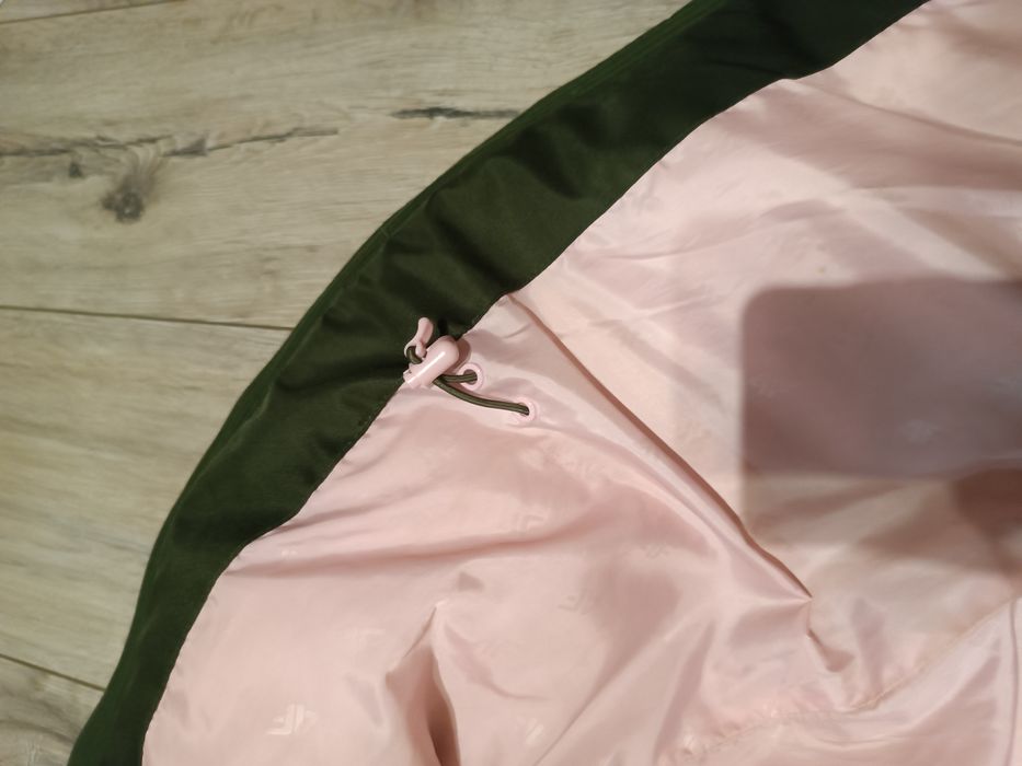 Куртка зимова 146 р фірми 4f