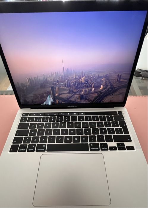 MacBook Pro TouchBar 13’3  I5 16GB