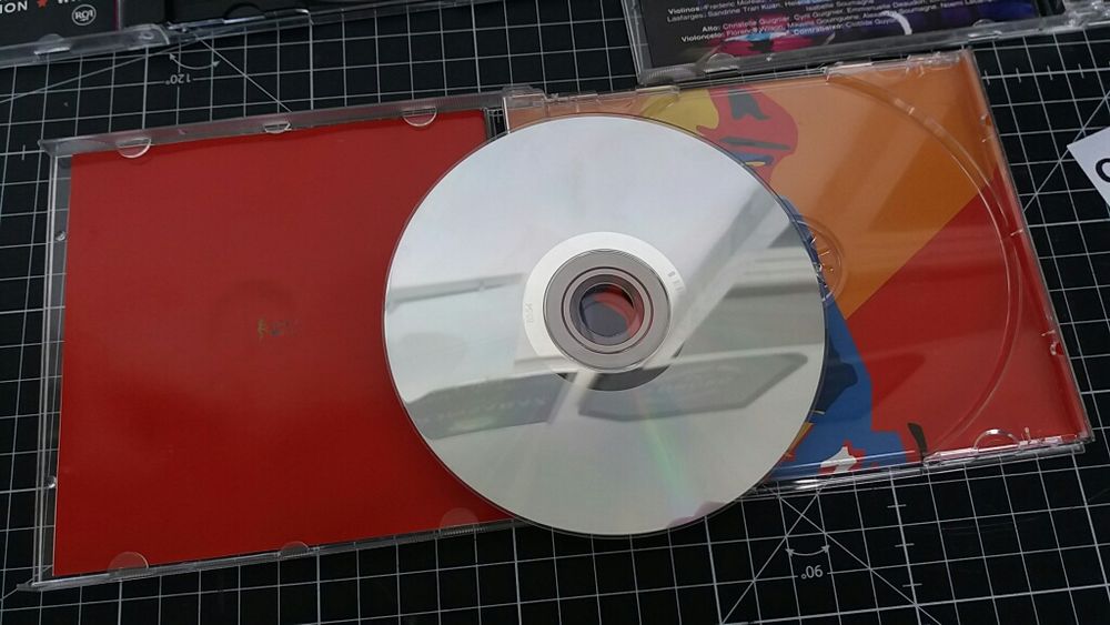 Cds originais lou Bega, Dolly Parton, Tony Carreira, Ibrahim Ferrer