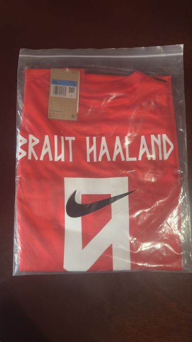 Camisola Noruega Nike – Haaland Nº9 – Nova M