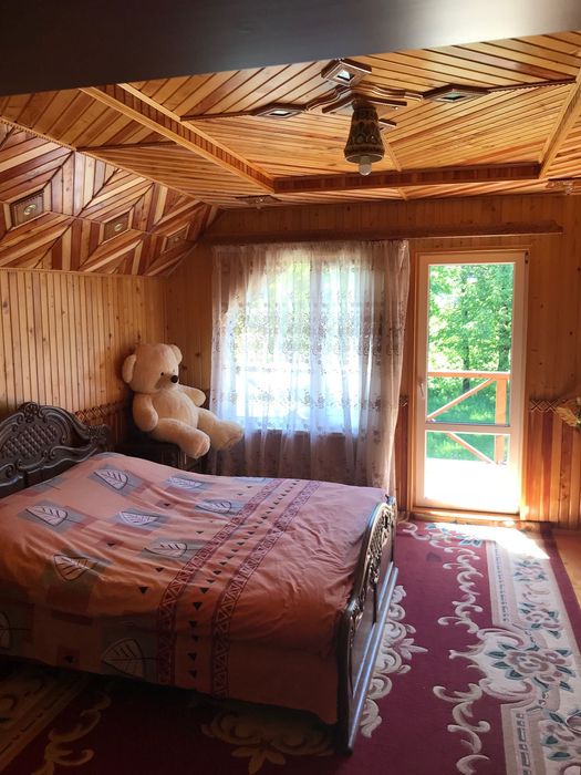 Будинок-шале в гірському с.Космач.Продаж-обмін..
