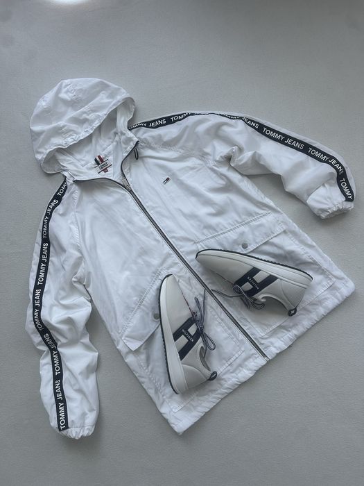 Лот вещей! Куртка, ветровка, анорак Tommy hilfiger