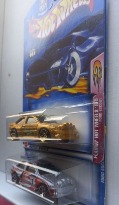 Hot wheels conj 2 - ford escort rally