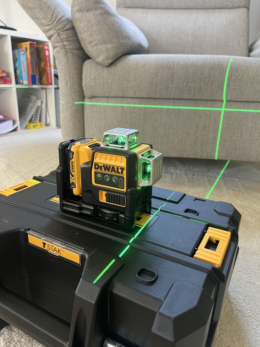 Лазерний рівень Dewalt DCE089D1G-QW (зелений), гарантія 3 роки