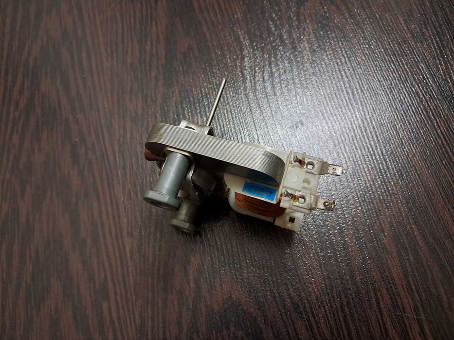 Двигатель вентилятора микроволновой печи PANASONIC F400A4760JP