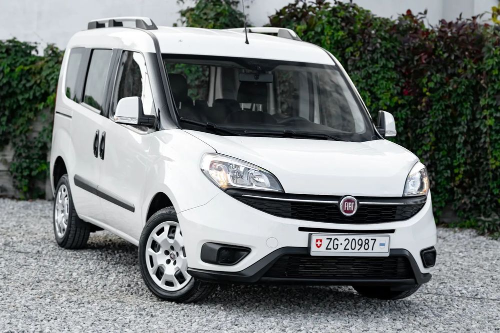 Fiat Doblo 1,6 MJ Nawigacja Tempomat Klimatyzacja Skórzana Kierownica Wielofunkcy