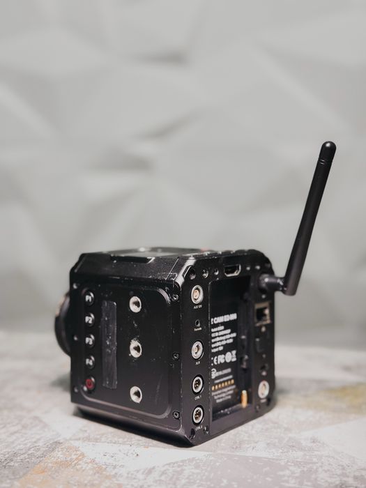 ZCAM M4 + Panasonic 14mm