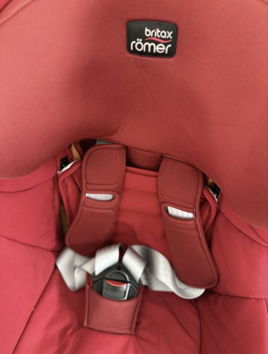 Автокресло Britax Romer king || у гарному стані