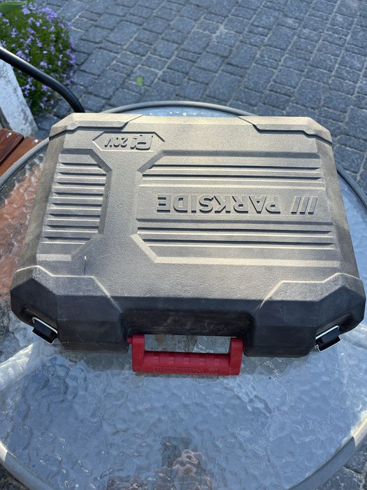 Продам лобзік акумуляторний  Parkside