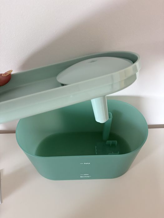 Modern Living Nowoczesna, jasnozielona fontanna do picia