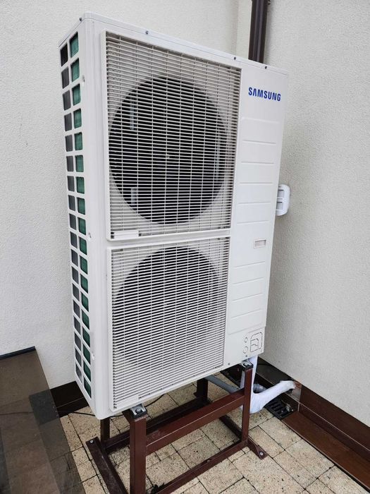 Тепловий насос Samsung DVM AM080FXMDGH  25,0 кВт