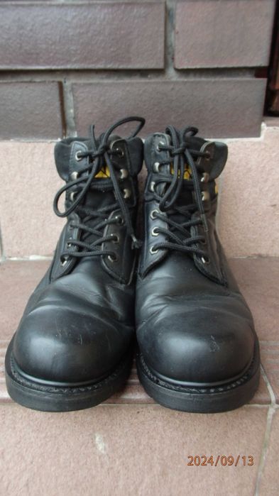 Buty męskie firmy Caterpillar rozmiar 43.