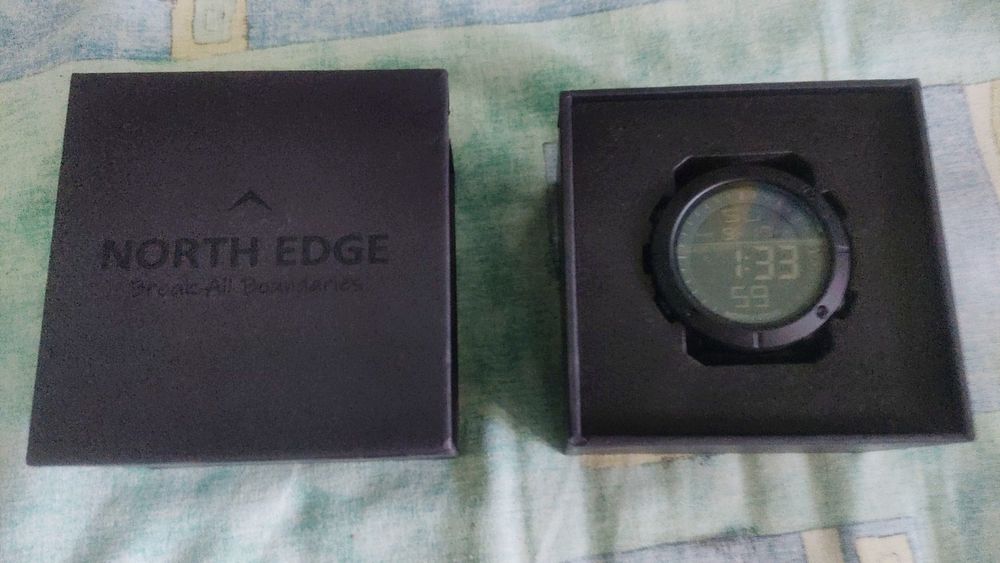 Тактичний водостійкий годинник North Edge Tank 5BAR