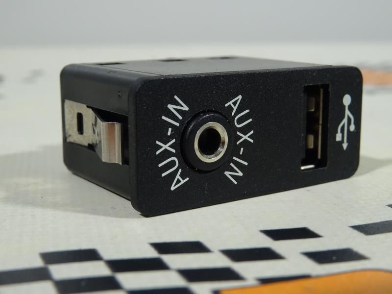 Módulo USB / AUX / IPOD BMW 1 (E87)