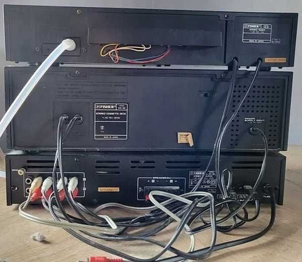Wieża Fisher 3 elementy stereo Tanio.