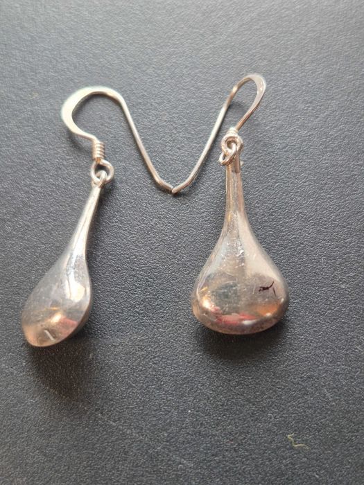 Srebrne kolczyki 925 Sterling krople 2 gr