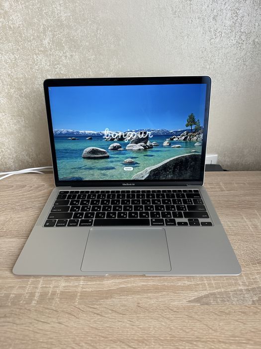 macbook air 13 m1 256gb silver - купити ноутбуки та аксесуари