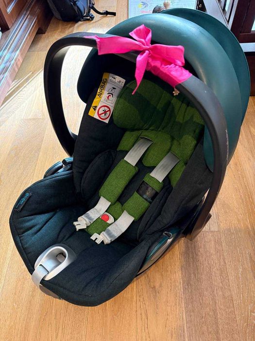 Автокрісло Cybex Cloud Q + база ISOFIX
