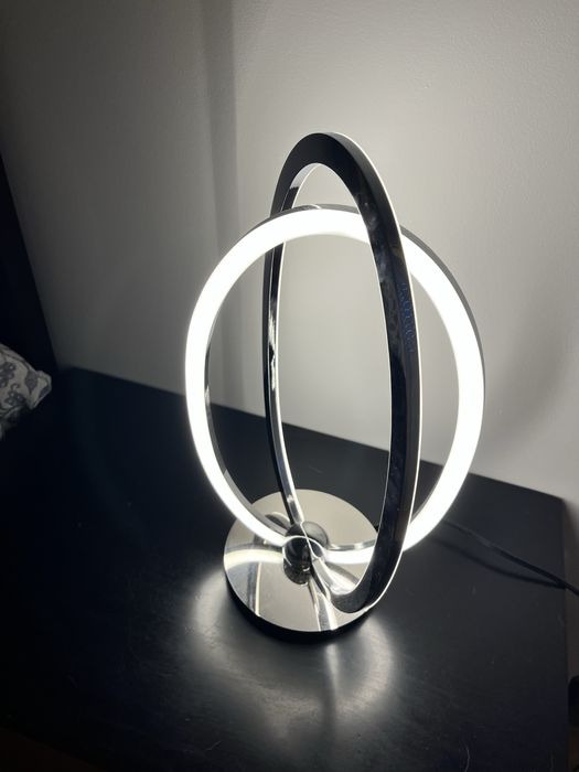 Candeeiro com lampada led