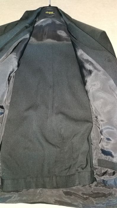 Garnitur męski wzrost 176 cm., 82 w pasie.