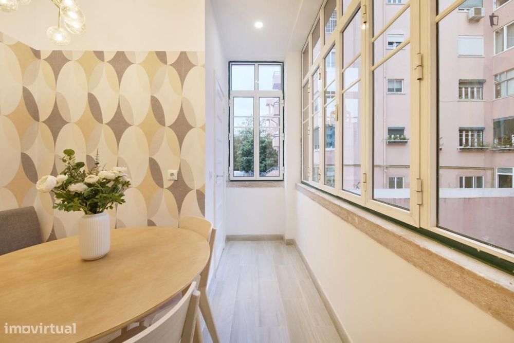 Quarto - localizado em Alameda Lisbon