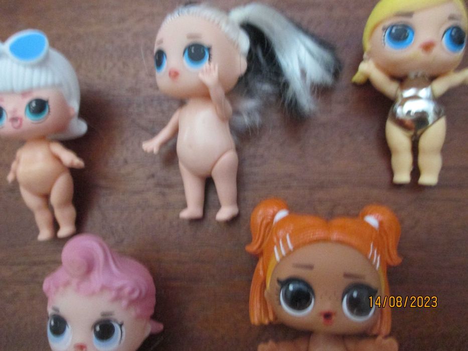 5 Bonecas pequenas LOL
