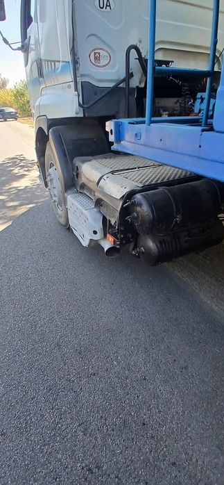 Продам грузовик рено в комплекте с полуприцепом,в отличном состоянии.