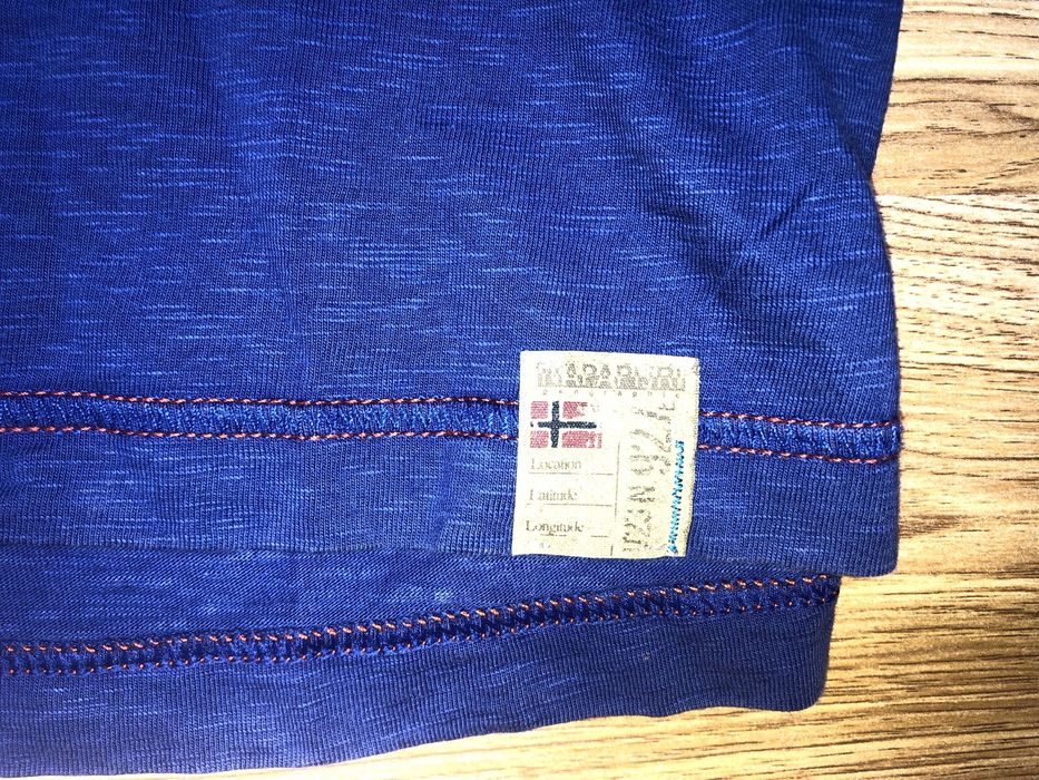 Napapijri  size L New