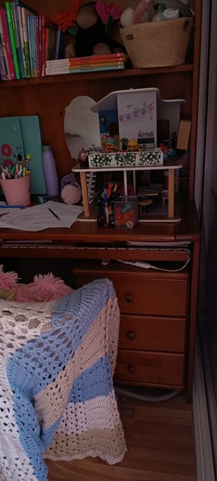 Quarto completo de criança 2 camas
