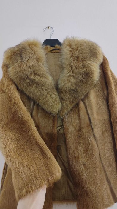 Шуба лисиця полушубок з натурального хутра