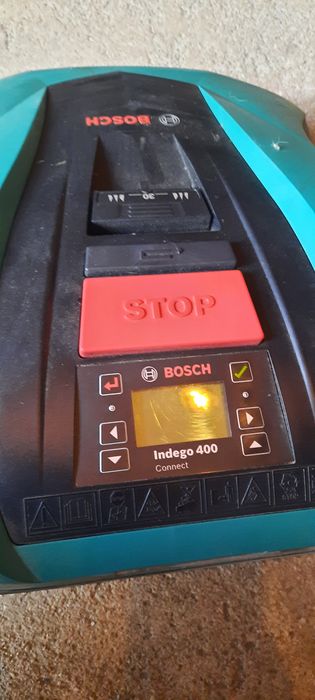 Robo Corta Relva Boch Indego 400 connect