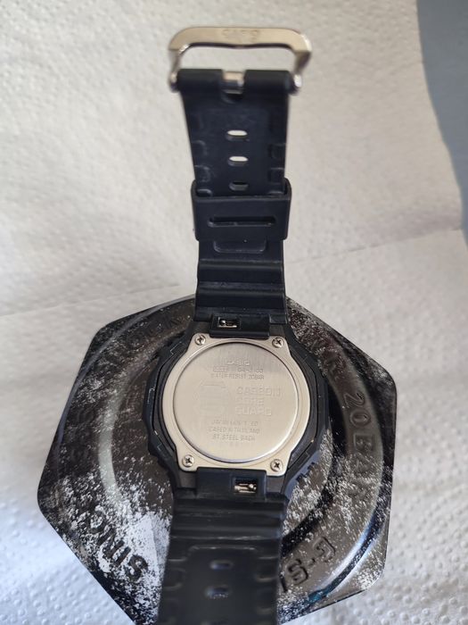 Zegarek cyfrowy Casio GA-2100-1AER