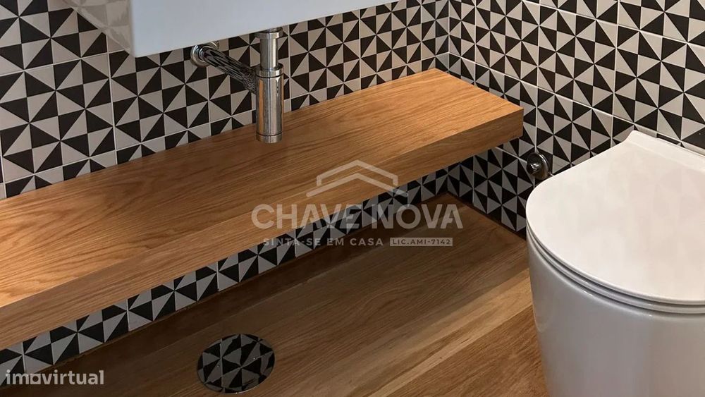 Arrendamento Apartamento T3 mobilado com vista Mar - Matosinhos Sul