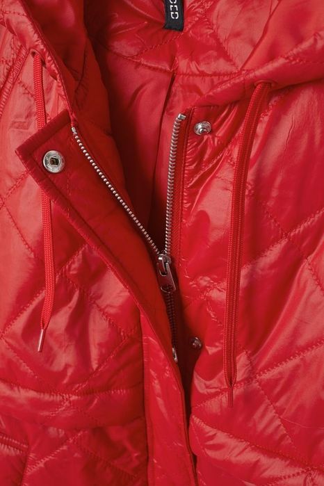 Czerwona kurtka wiosenna H&M