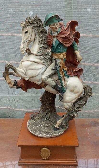 Estatueta do Napoleão