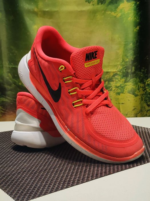 Buty do biegania Nike Free 5.0 r. 41 (26 cm) 724382-600