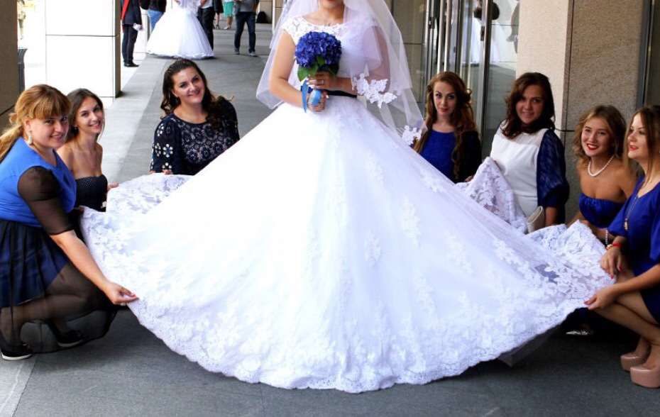 свадебное платье