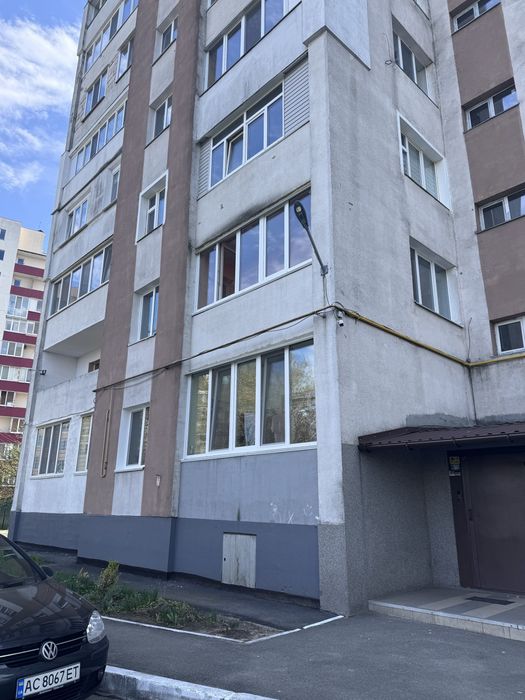 Продаж 1 квартири Головатого