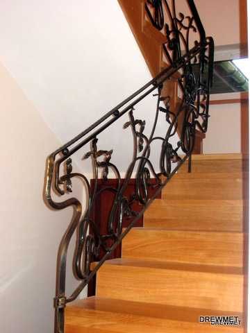 schody drewniane wykonanie i montaż